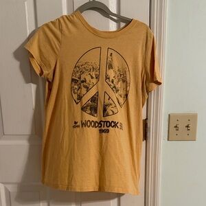 Torrid vinyl icons Woodstock shirt in yellow size 0